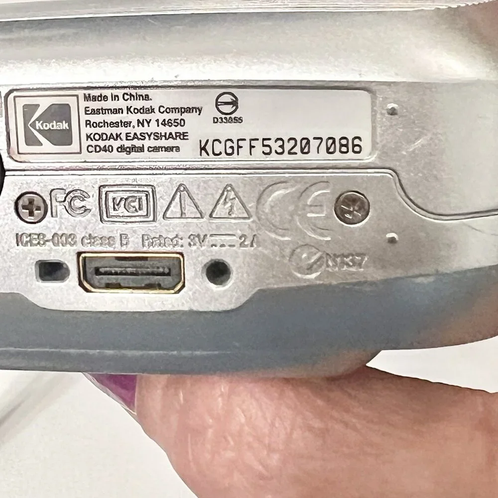 Kodak EasyShare CD40 4.0 MP Digital Camera Silver